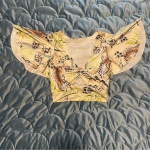 Blackmilk size S tiger Rio top NO TIE